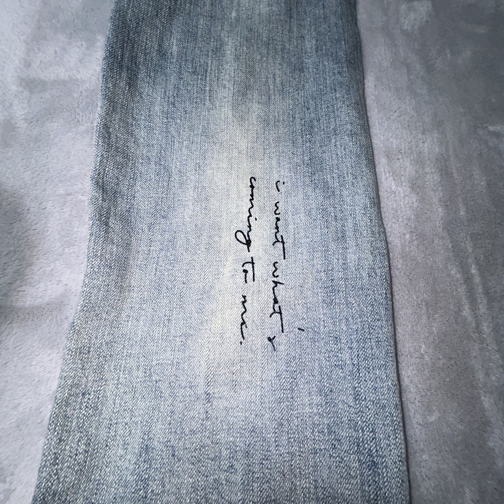 Serenede Jeans Light Blue Wash Size 36x32 Sunset Painting Leg Skinny Distressed - Picture 5 of 15